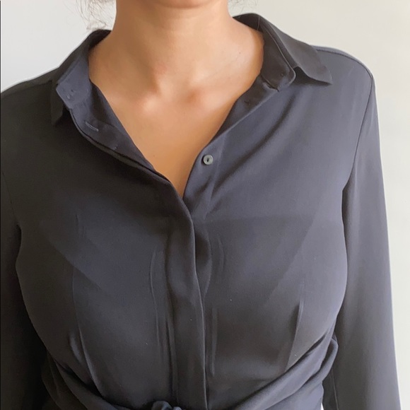 Black dress - Picture 3 of 8